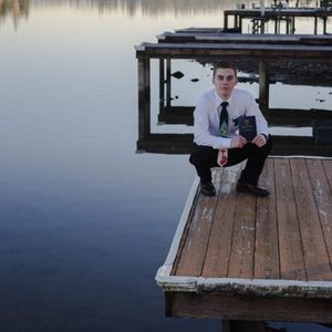 Meet your Posher, Ethan